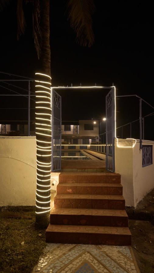 Santorini Vasai Resort 외부 사진